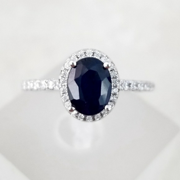 HOST PICK ๐ Sterling 1.5ct Natural Sapphire Ring